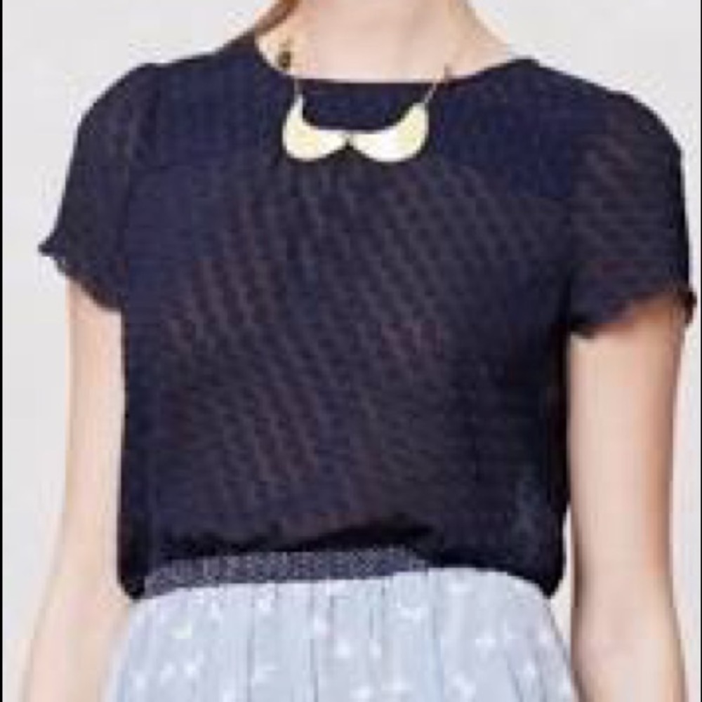 Maeve anthropology short sleeve navy scalloped top